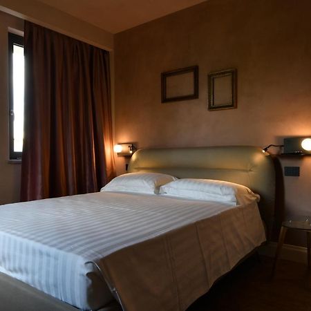 B&B Bricco Della Guardia Briaglia Luaran gambar